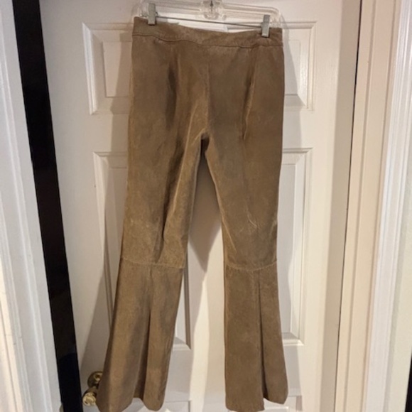 Georgiou Studio Taupe suede boot cut lined Pants- Small sz 6 - Picture 2 of 4